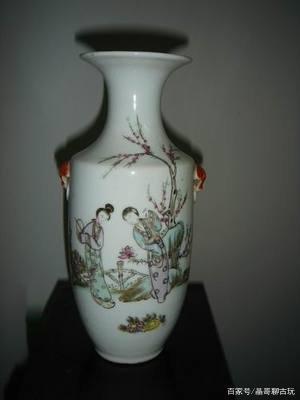 民国时期的“桃花美人”系列瓷器